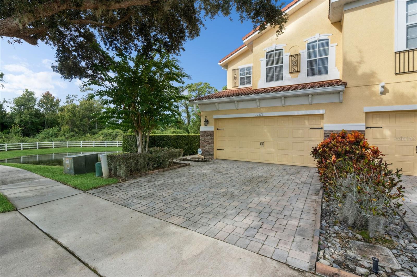 10376 Fallsgrove St, Orlando, FL 32836 photo