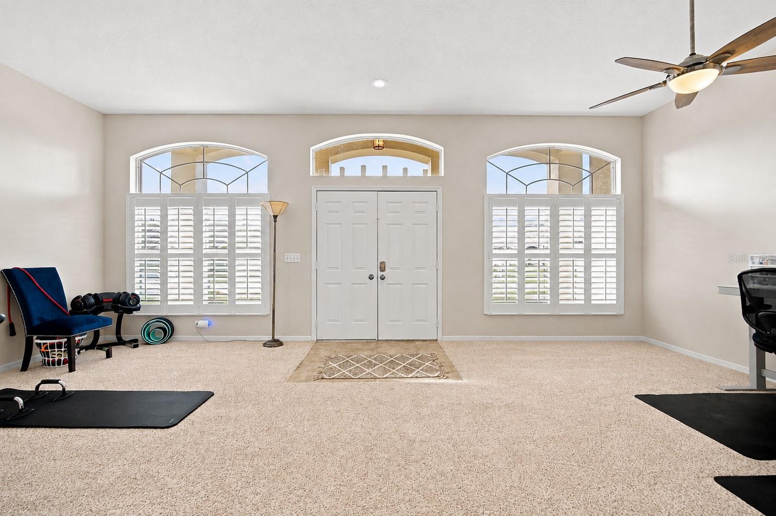 2020 Alafia Oaks Dr, Valrico, FL 33596 photo