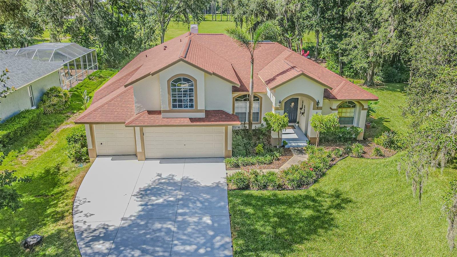 2409 Fox Forest Dr, Lutz, FL 33549