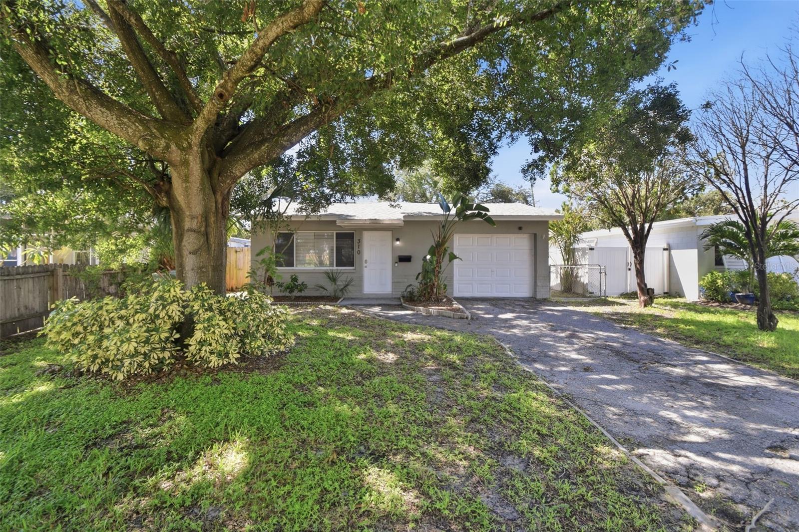 310 93 Ave, Saint Petersburg, FL 33702 photo