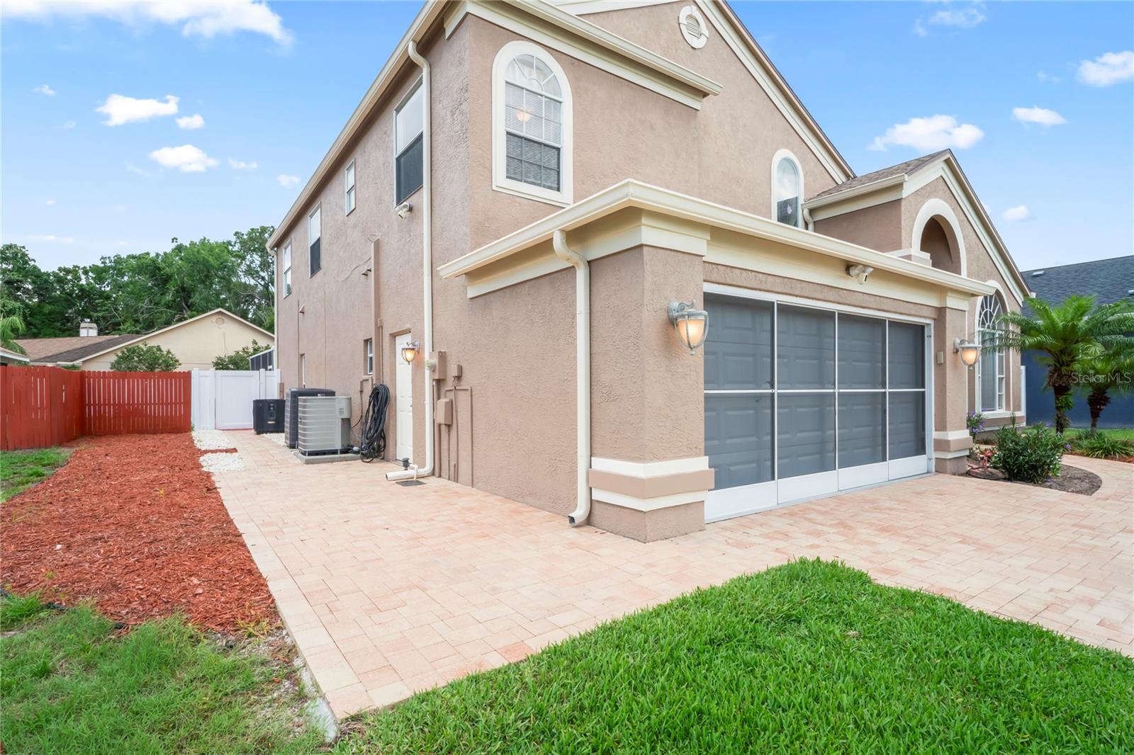 277 Wood Dove Ave, Tarpon Springs, FL 34689 photo
