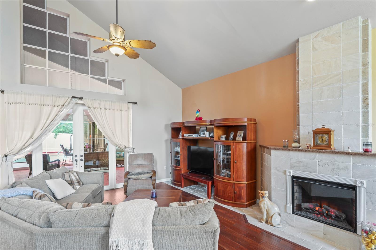277 Wood Dove Ave, Tarpon Springs, FL 34689 photo