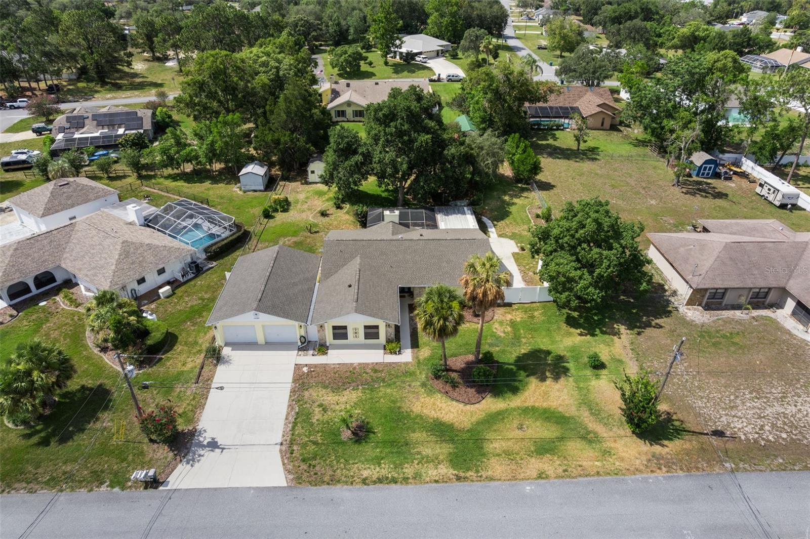 12380 Trout Cir, Spring Hill, FL 34609 photo