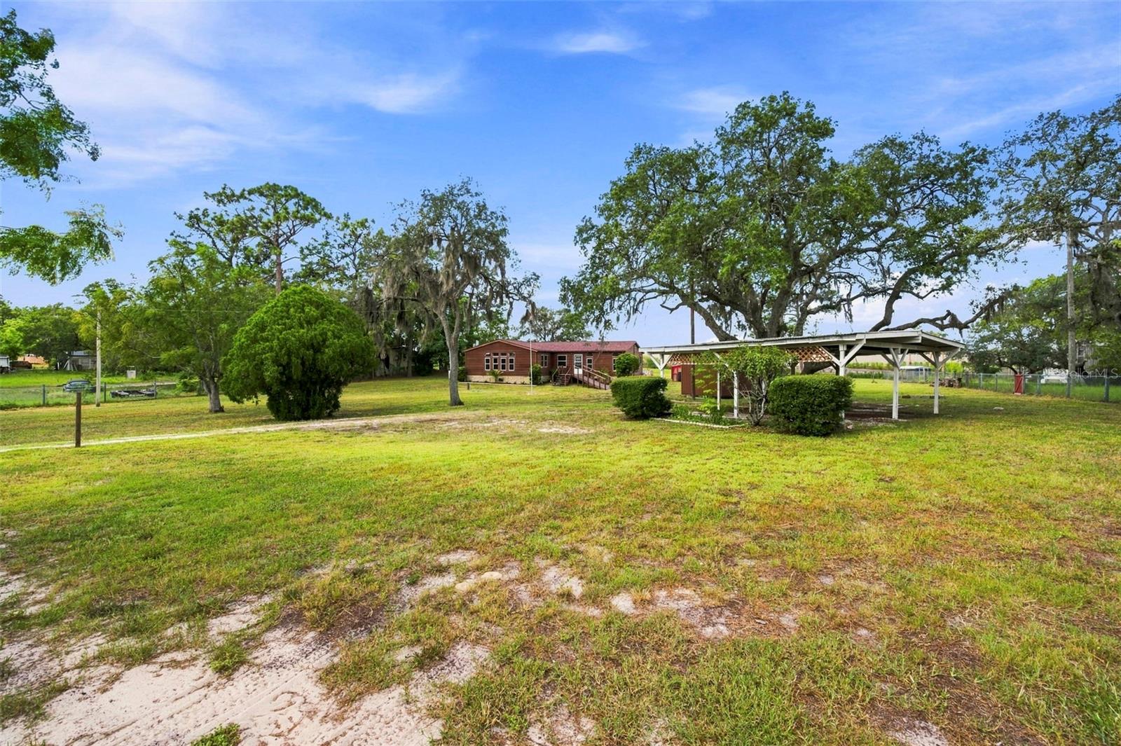 16303 Tomahawk St, Hudson, FL 34667 photo
