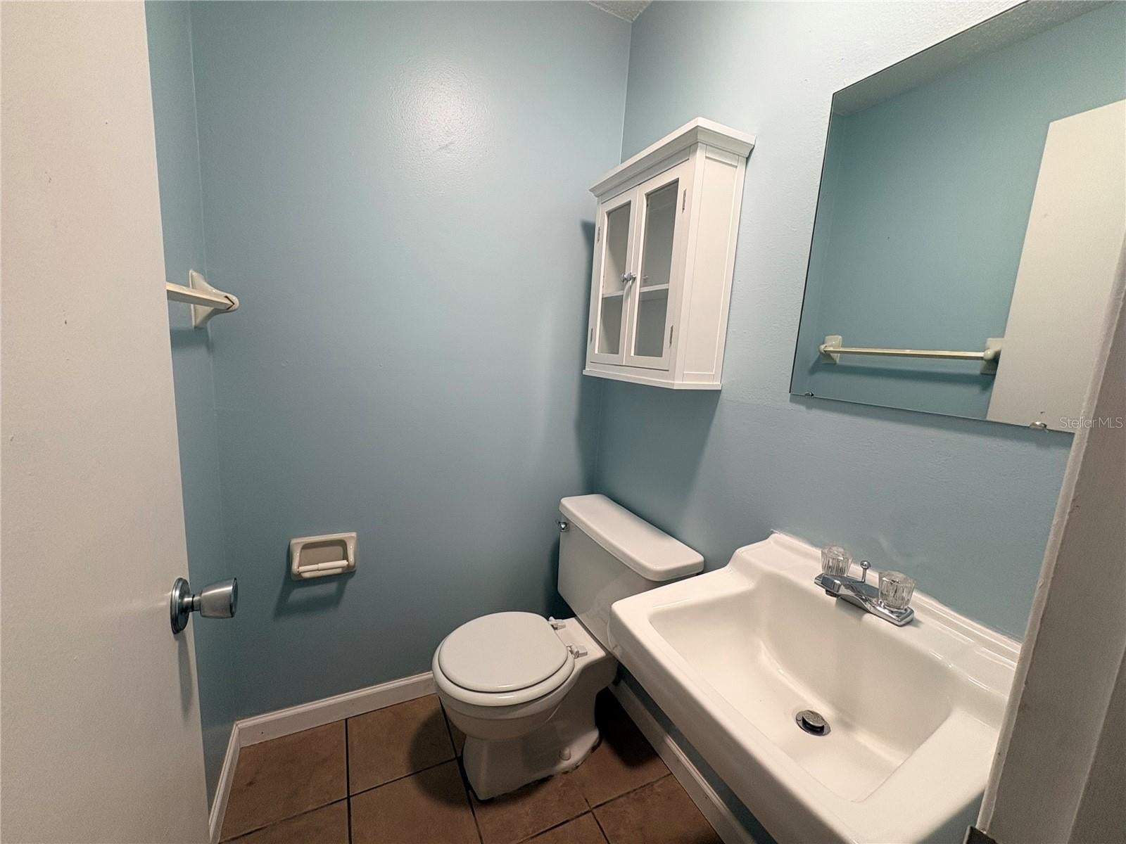 9080 Geneva St, Spring Hill, FL 34608 photo