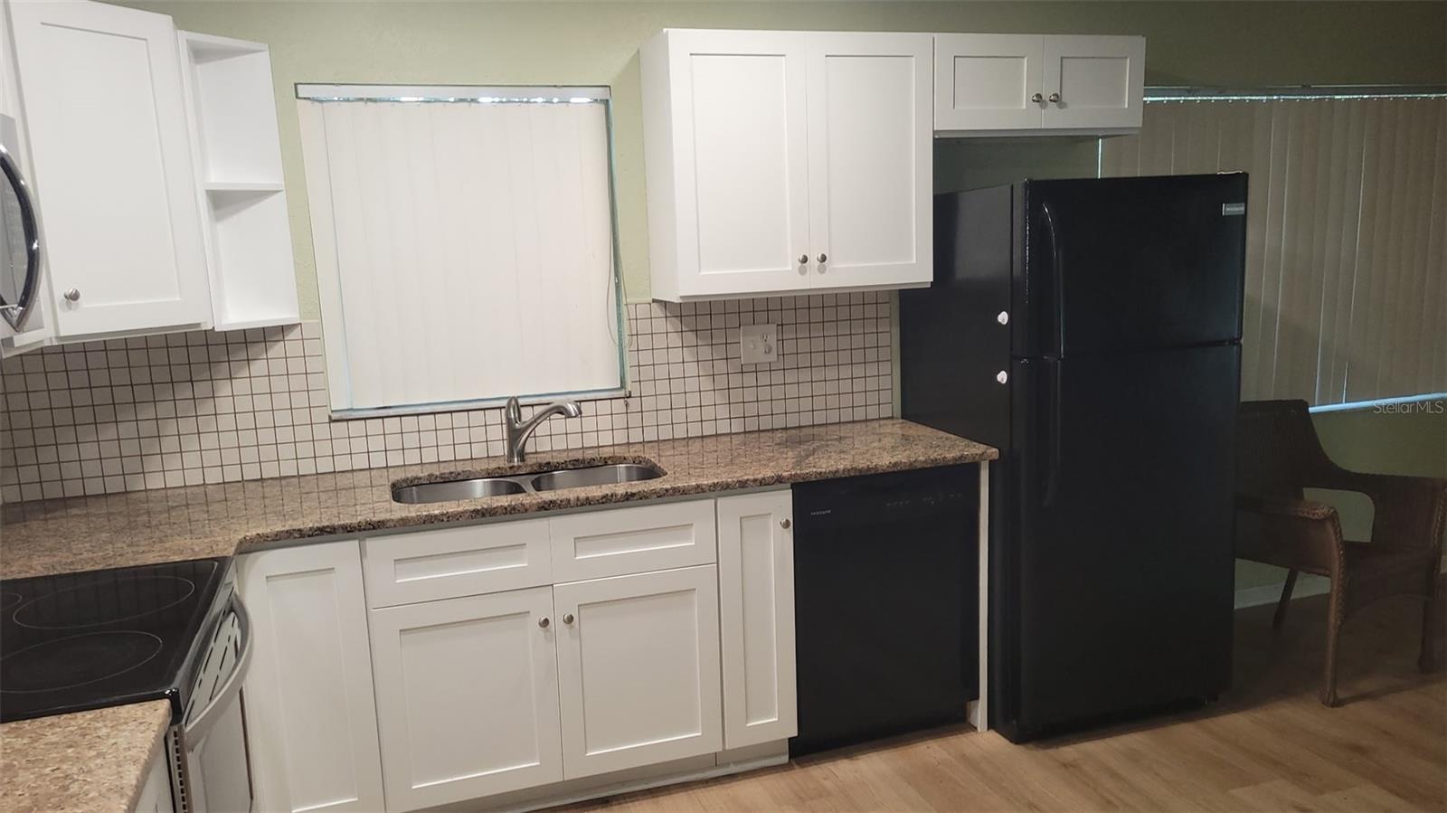 9080 Geneva St, Spring Hill, FL 34608 photo