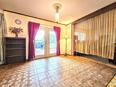 Single Family Residence in DADE CITY FL 10844 LINDA VISTA LANE 10.jpg