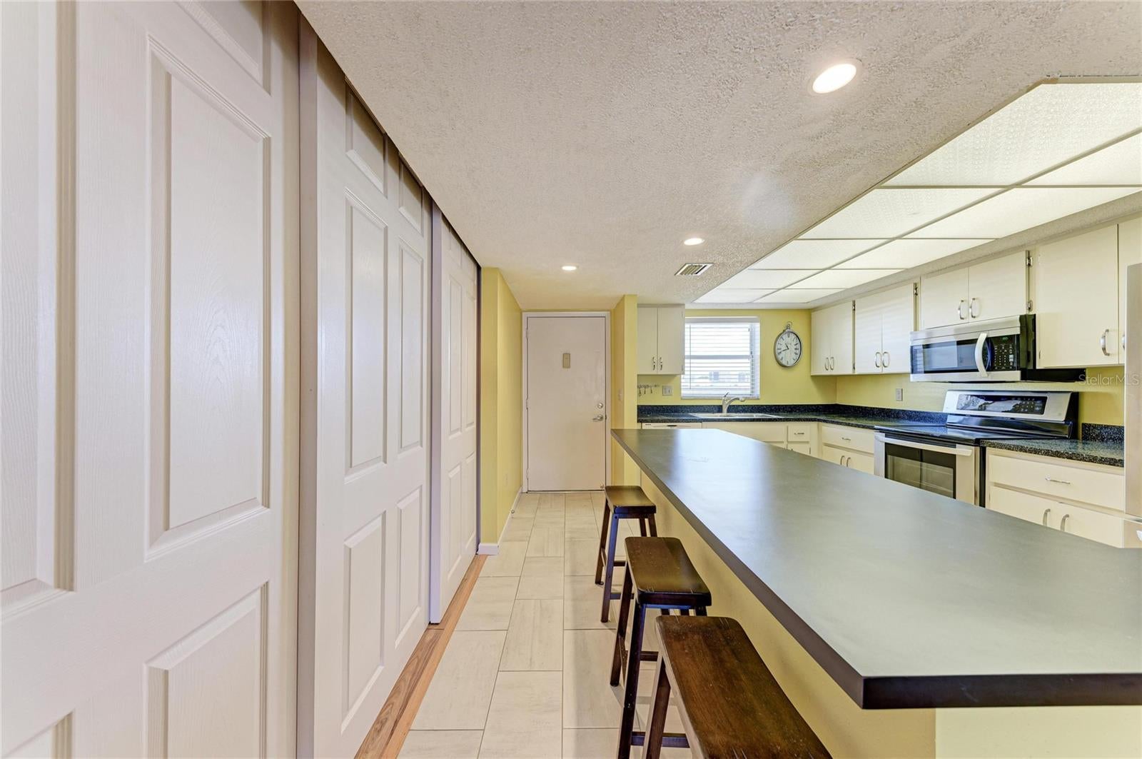 3983 Maceachen Blvd #434, Sarasota, FL 34233 photo
