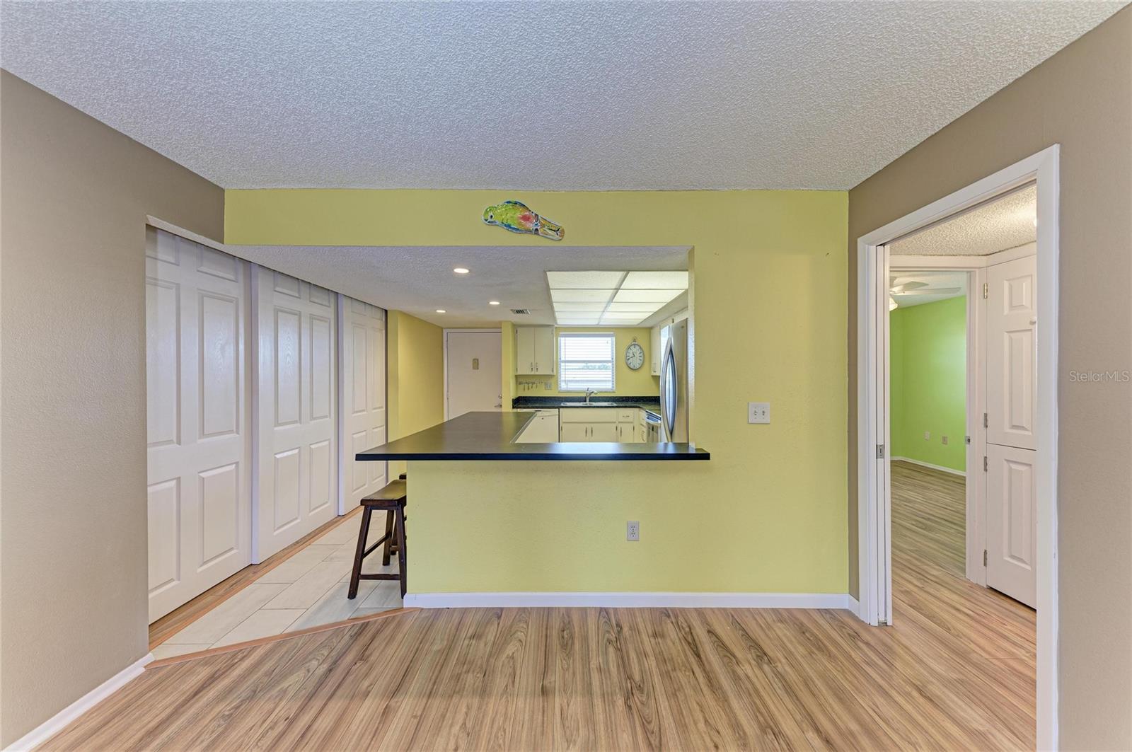 3983 Maceachen Blvd #434, Sarasota, FL 34233 photo