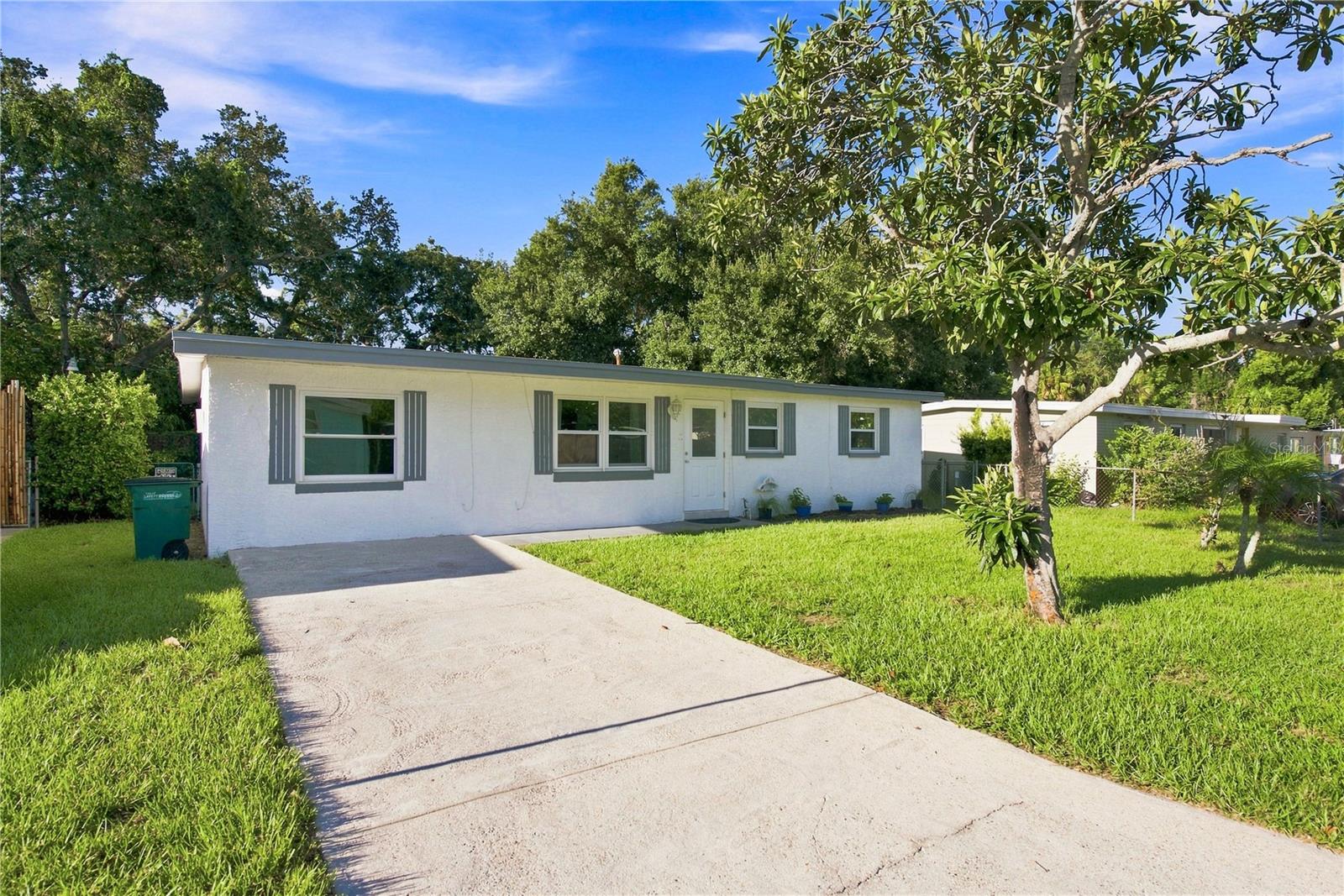 1120 6 St, Safety Harbor, FL 34695
