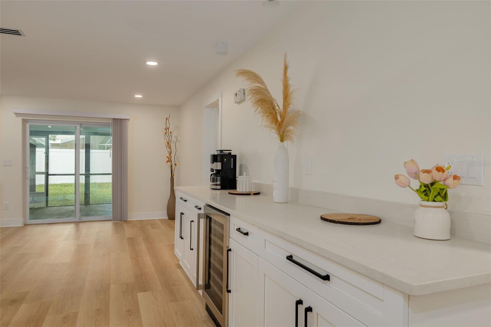 2065 Envoy Ct, Clearwater, FL 33764 photo