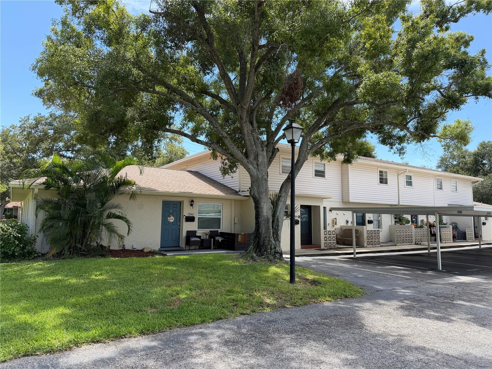 7242 Stone Haven Ct, Pinellas Park, FL 33781