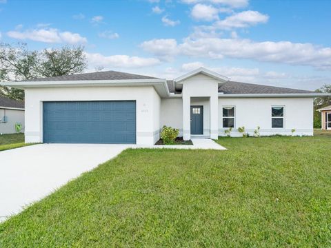 Single Family Residence in NORTH PORT FL 4763 ANDRIS STREET.jpg
