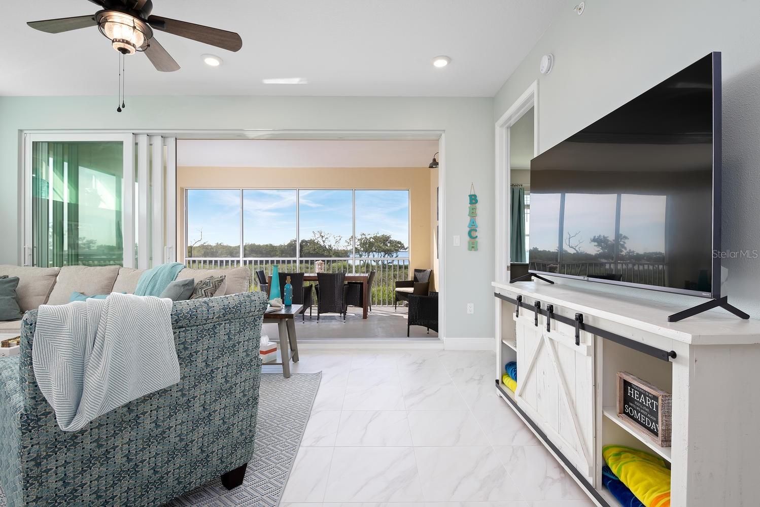 384 Aruba Cir #102, Bradenton, FL 34209 photo
