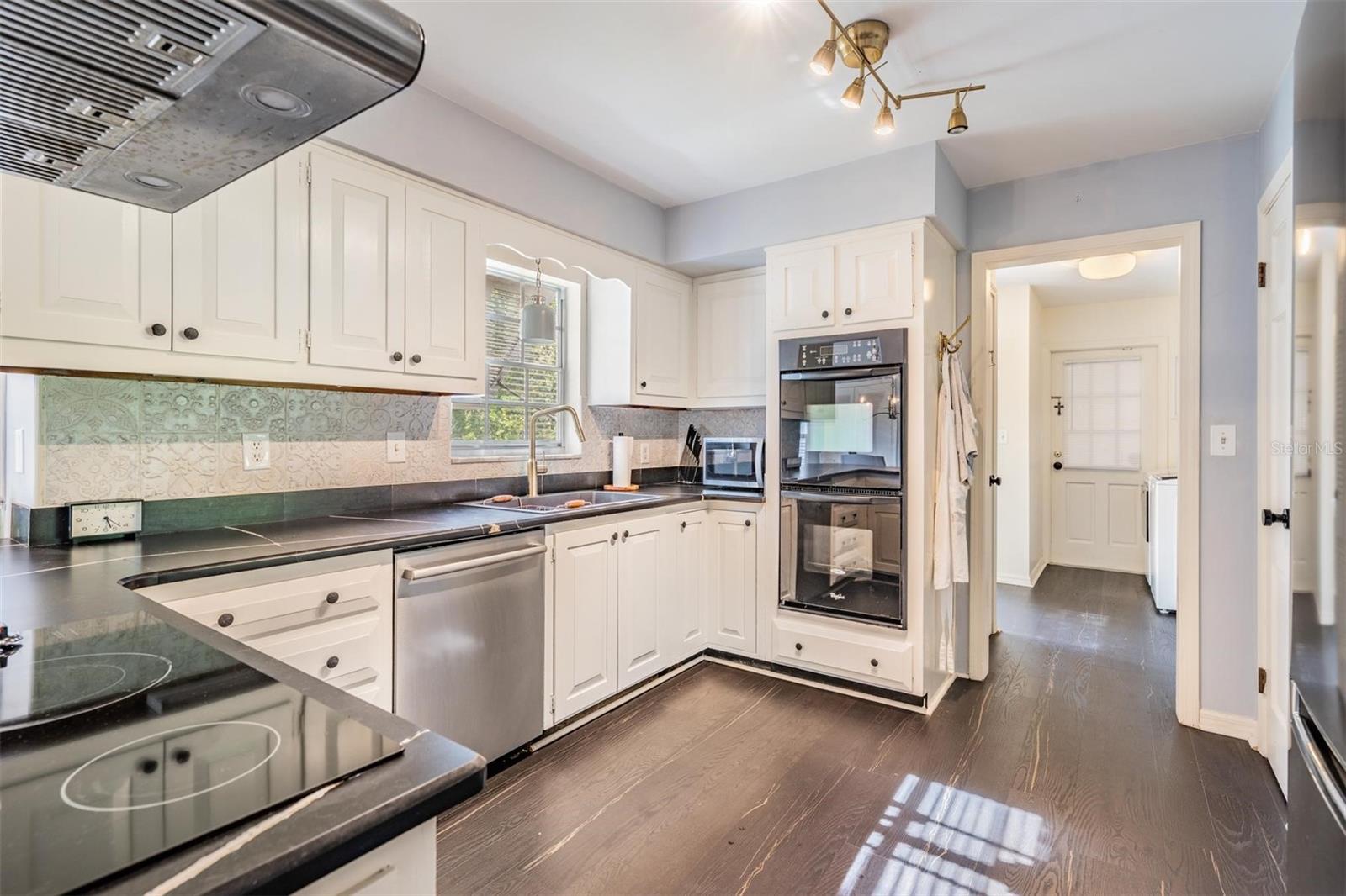 Single Family Residence in DADE CITY FL 14410 HALE ROAD 37.jpg