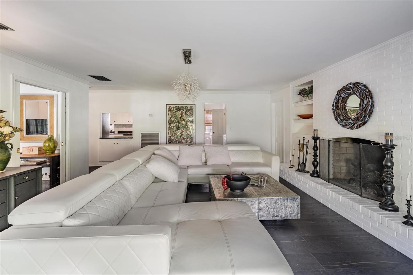 Single Family Residence in DADE CITY FL 14410 HALE ROAD 33.jpg