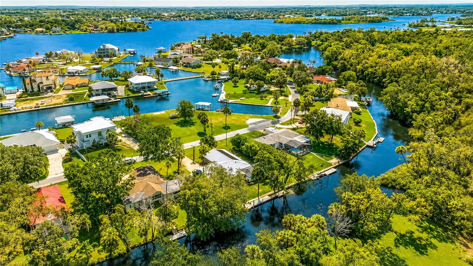 2178 Watersedge Dr, Crystal River, FL 34429