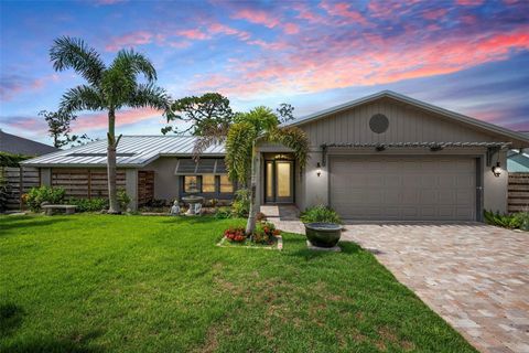 Single Family Residence in SARASOTA FL 2320 JAMES LANE.jpg