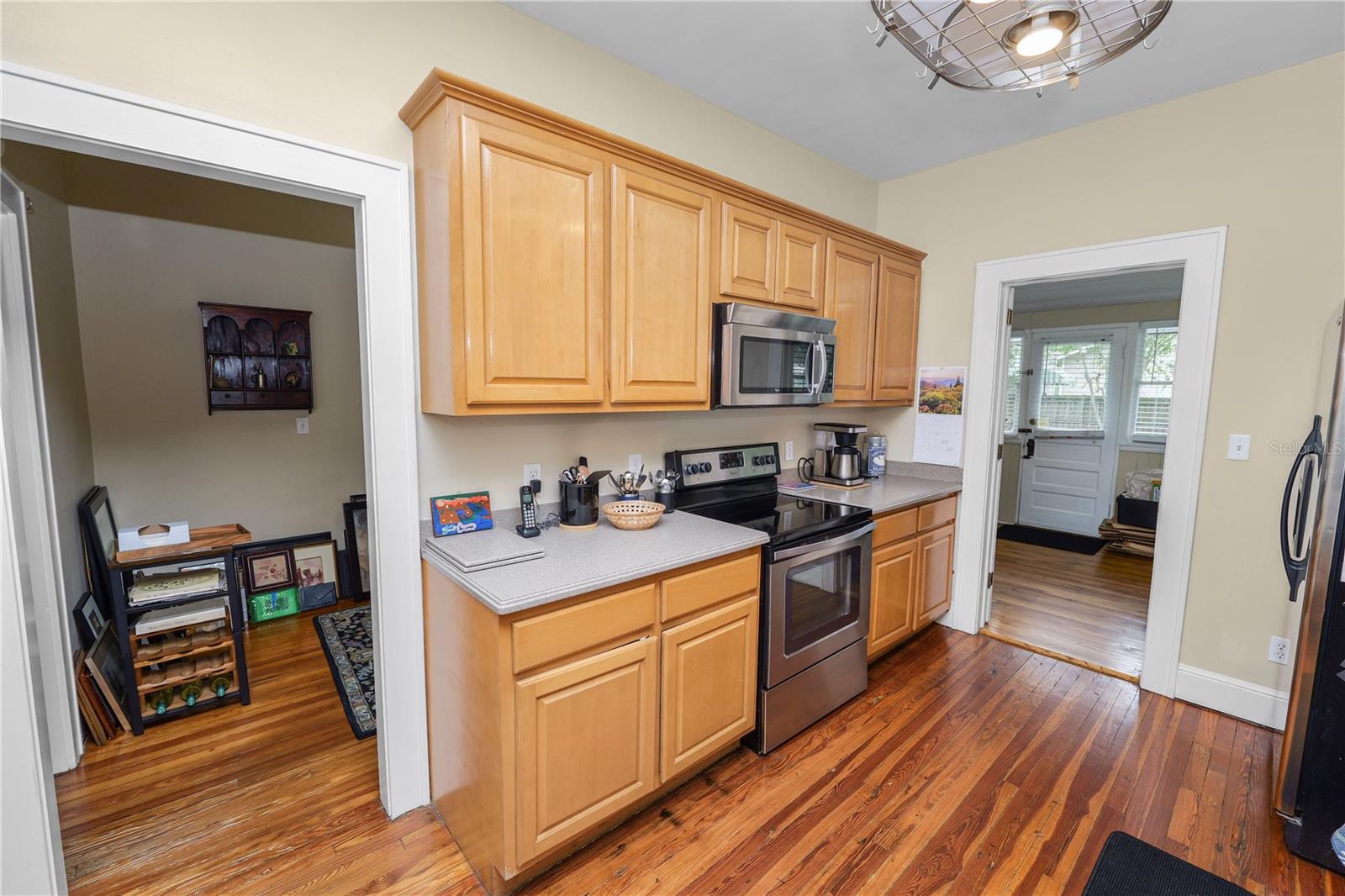Single Family Residence in LAKELAND FL 817 COLLEGE AVENUE 16.jpg