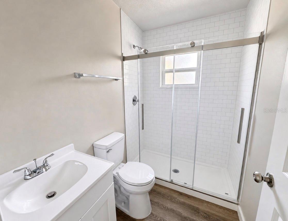 343 N Main Ave, Groveland, FL 34736 photo