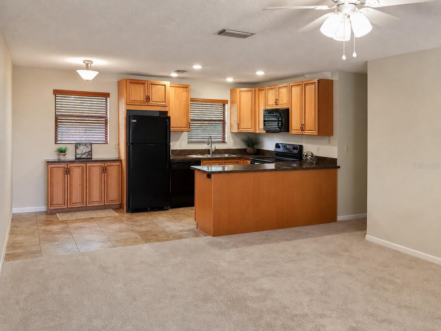4933 91 Ave #39, Pinellas Park, FL 33782 photo