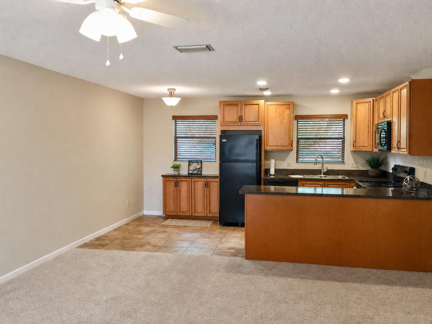 4933 91 Ave #39, Pinellas Park, FL 33782 photo