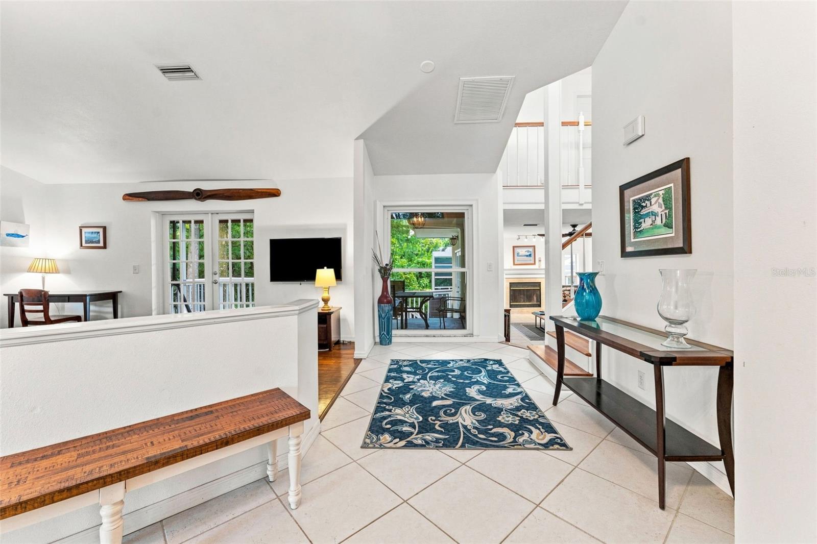 210 Woodland Ct, Safety Harbor, FL 34695 photo