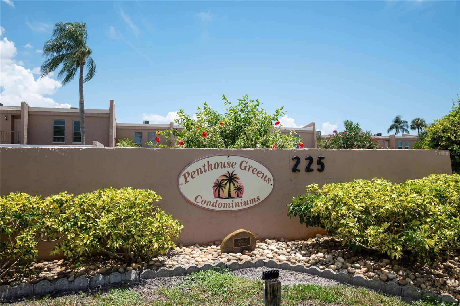 225 Country Club Dr #343, Largo, FL 33771 photo