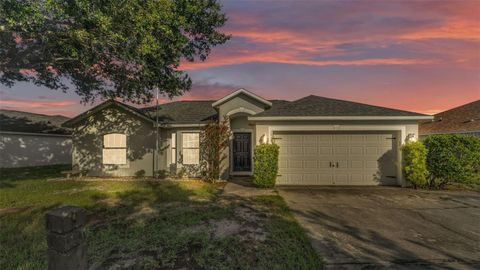 Single Family Residence in WINTER HAVEN FL 3917 NW WARBLER DRIVE.jpg