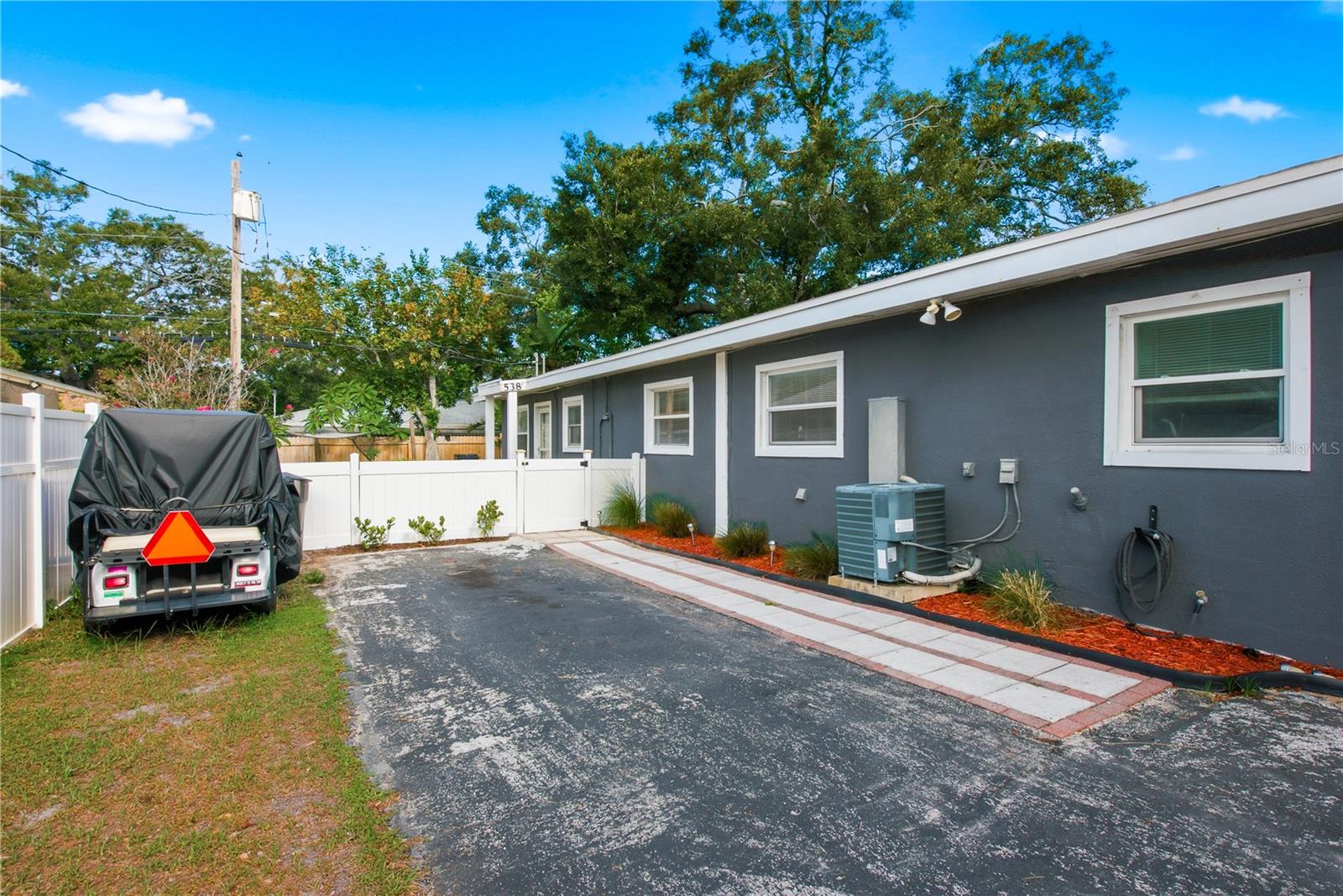 536 Patricia Ave, Dunedin, FL 34698 photo