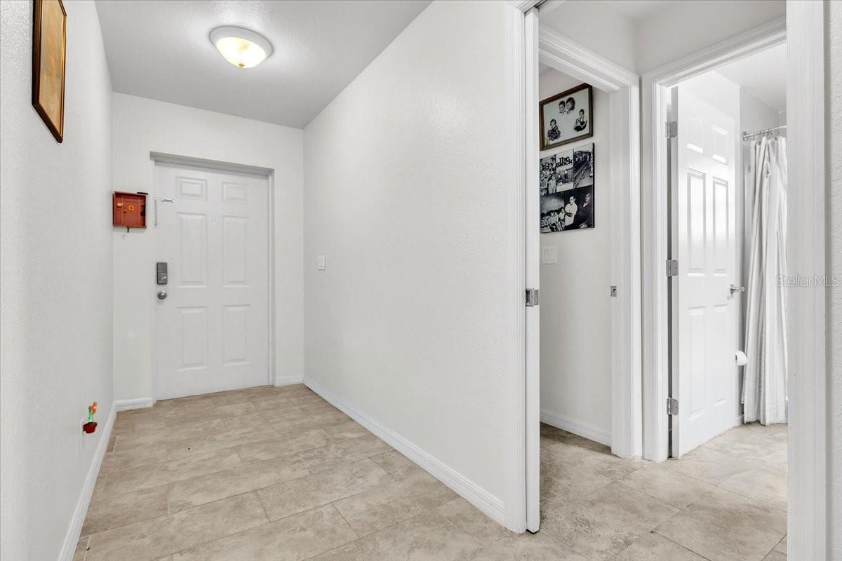405 407 NE 24 Ave, Cape Coral, FL 33909 photo