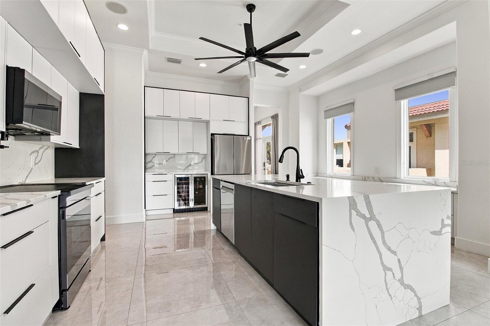 1022 Paseo De Rio #1022, Saint Petersburg, FL 33702 photo