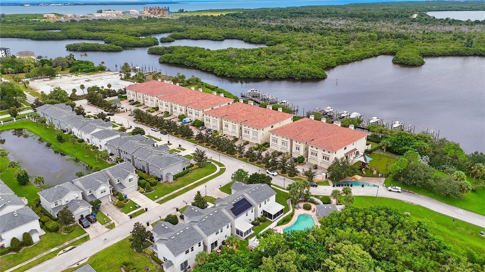 1022 Paseo De Rio #1022, Saint Petersburg, FL 33702 photo