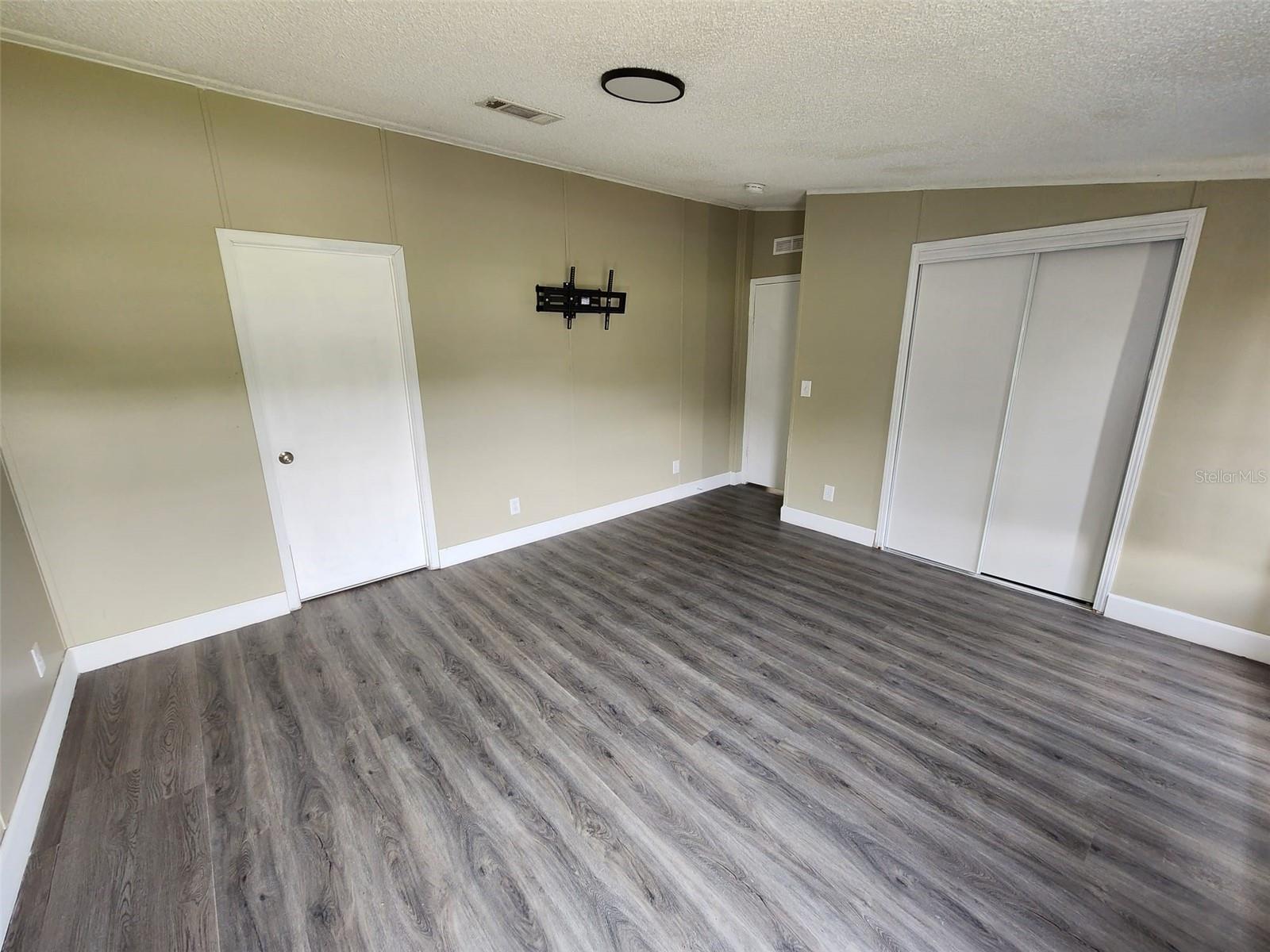 9653 4 Ave, Orlando, FL 32824 photo