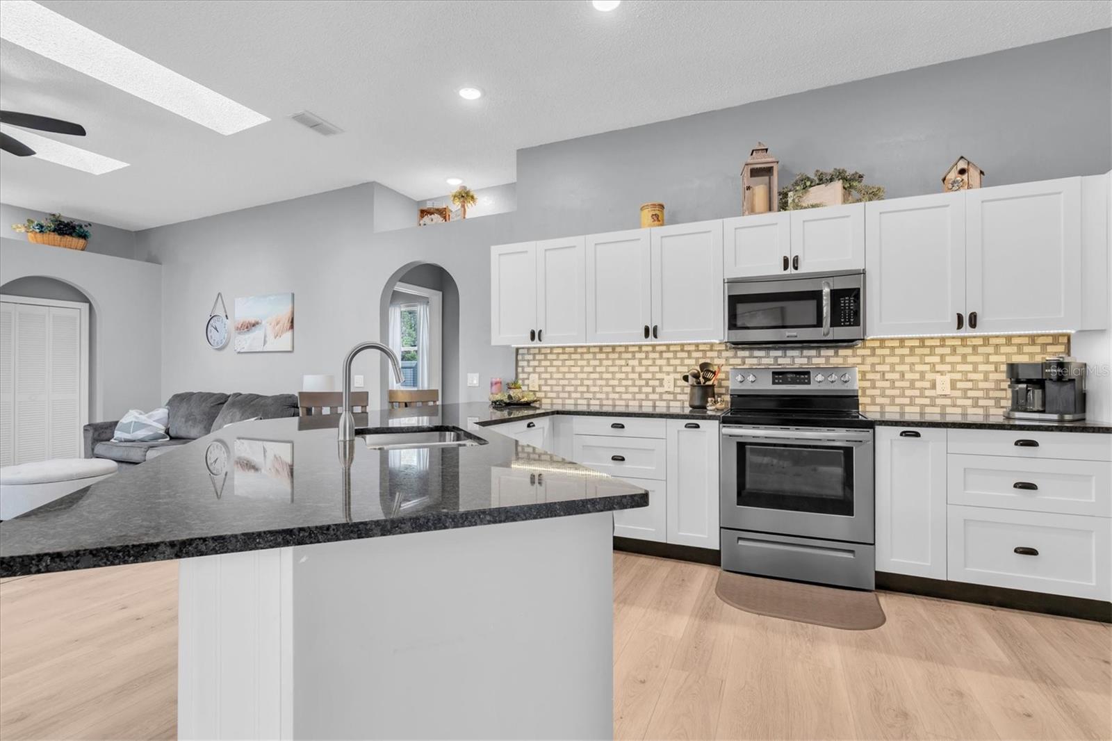 4851 Deer Lodge Rd, New Port Richey, FL 34655 photo