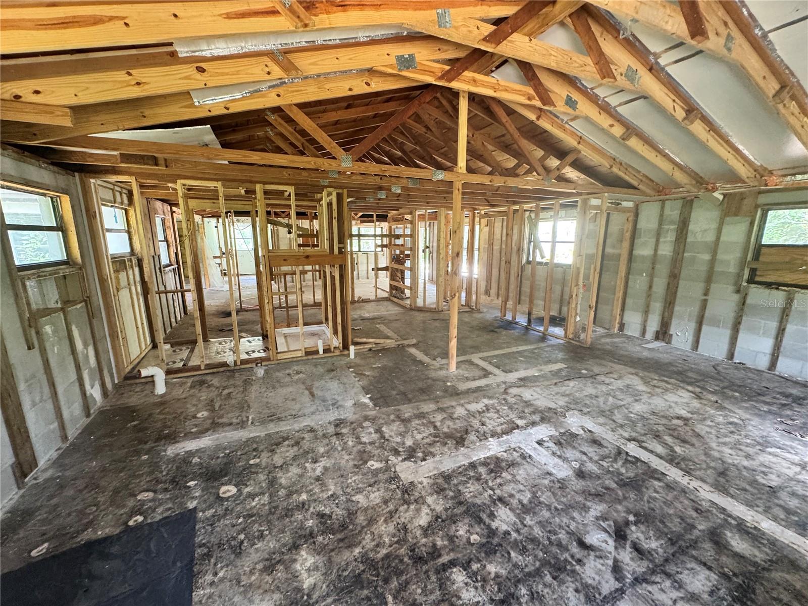 9010 Maiden Ln, Aripeka, FL 34679 photo