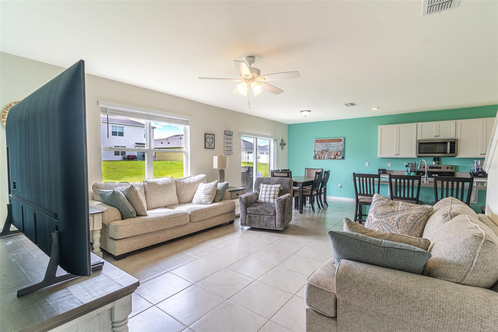 1328 Daisy Field Dr, Winter Haven, FL 33884 photo