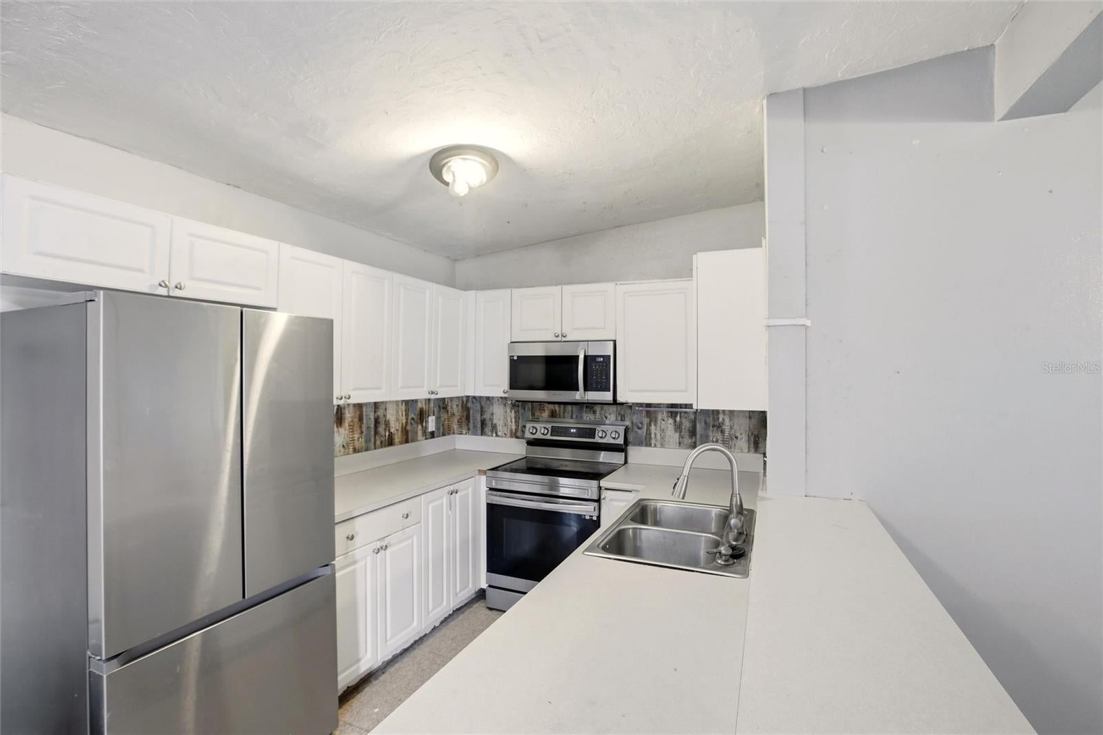 21585 Olean Blvd, Port Charlotte, FL 33952 photo