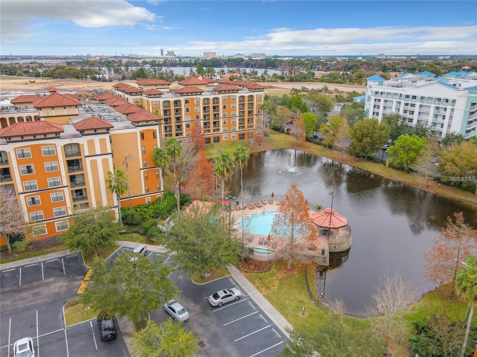 12544 Floridays Resort Dr #202 B, Orlando, FL 32821 photo