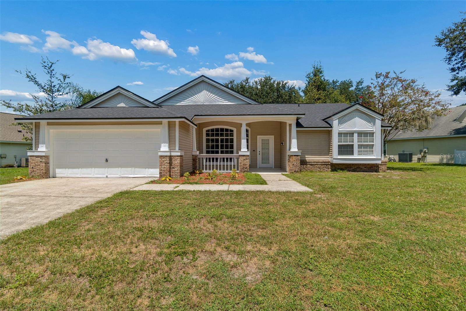 3315 Silverpond Dr, Plant City, FL 33566 photo