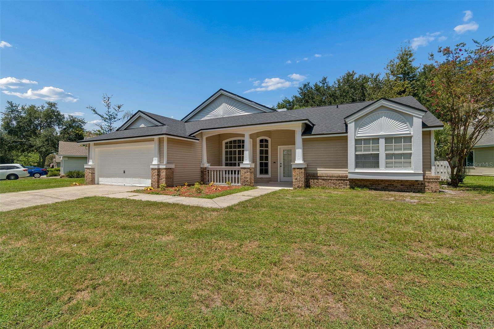 3315 Silverpond Dr, Plant City, FL 33566 photo