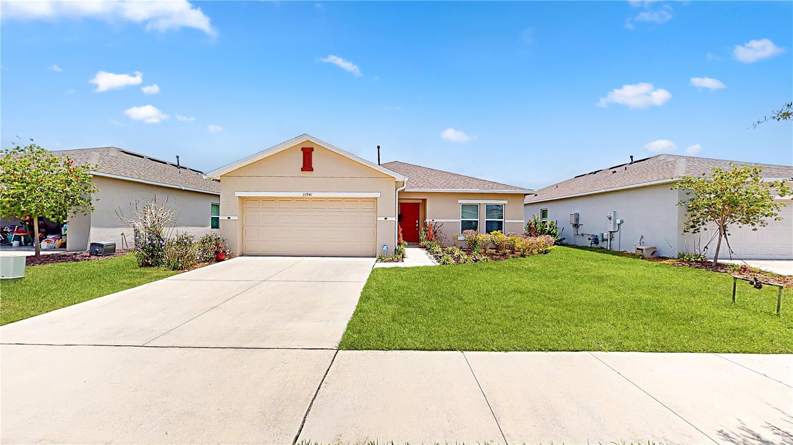 33941 Sky Blossom Cir, Leesburg, FL 34788