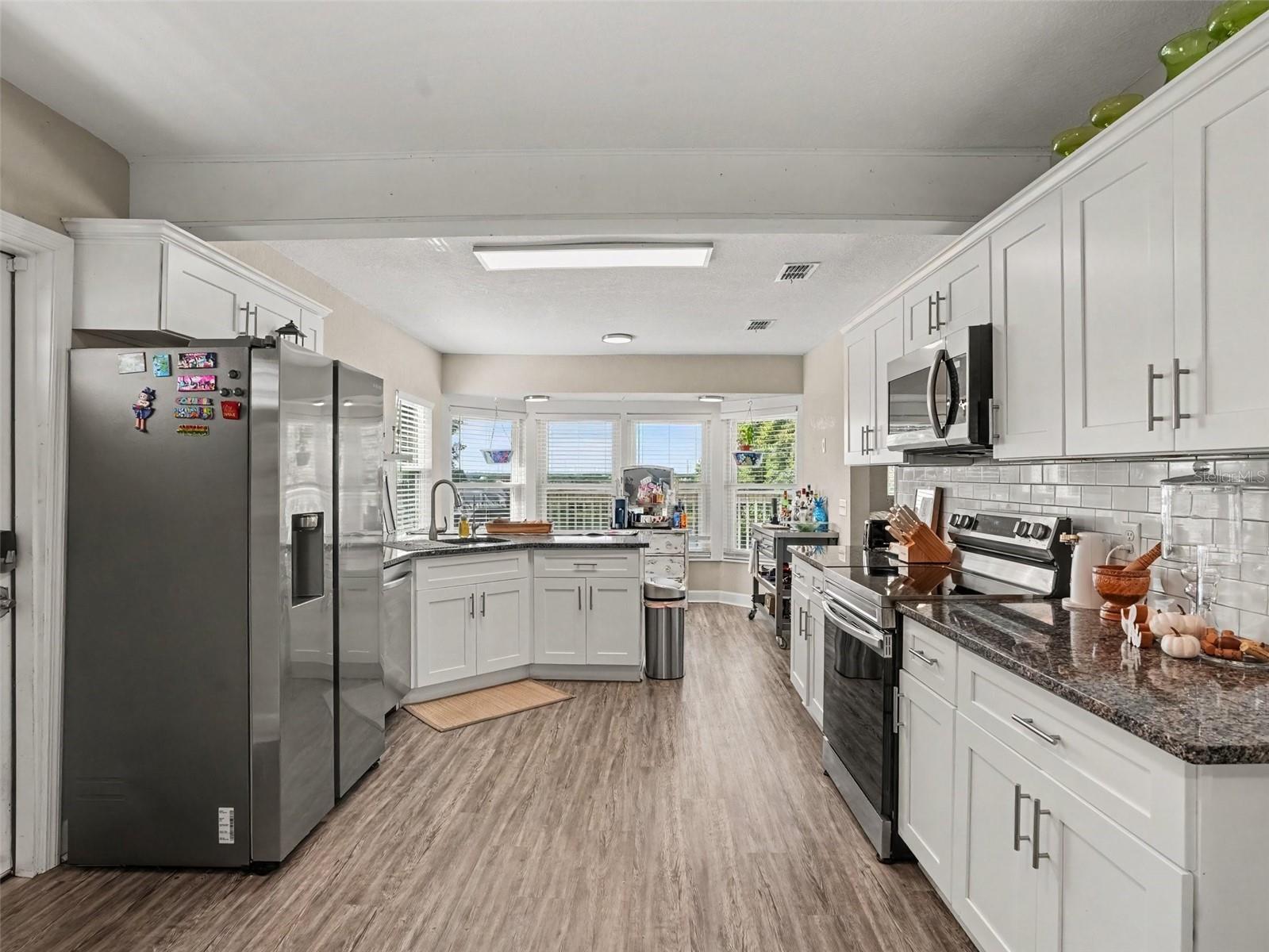 705 Lake Ada Blvd, Dundee, FL 33838 photo
