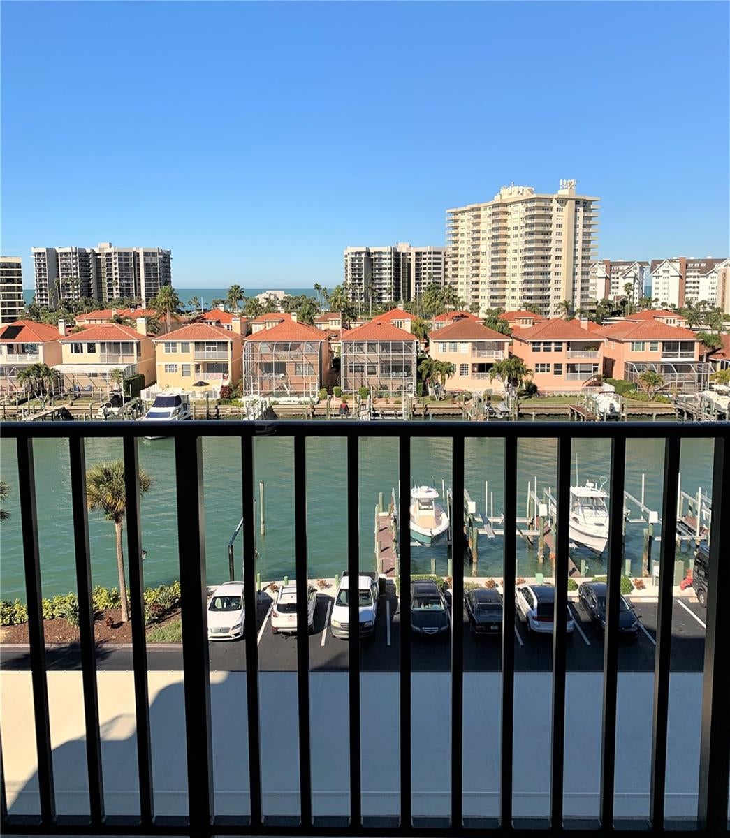 240 Sand Key Estates Dr, Clearwater, FL 33767