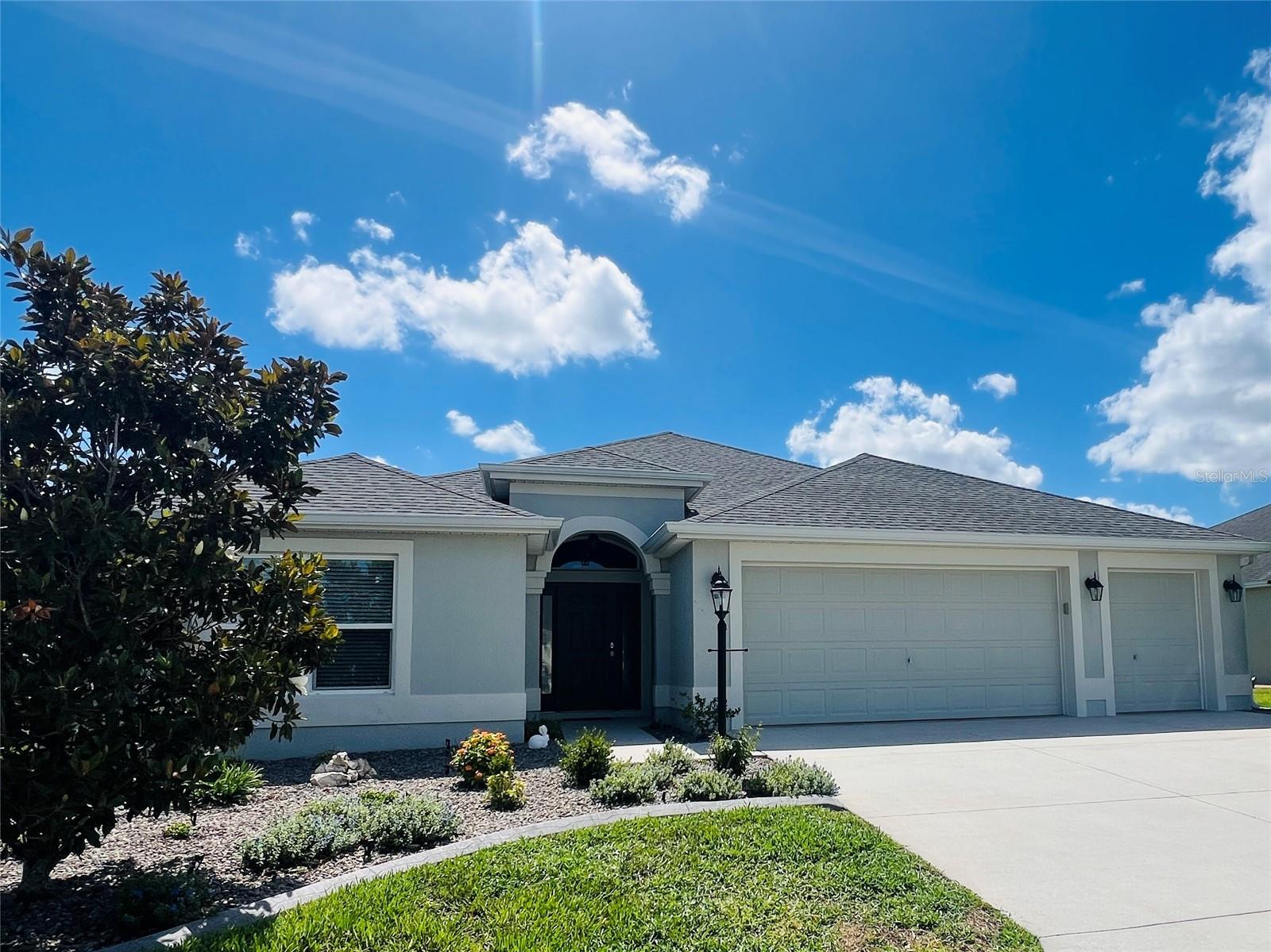 5833 Abney Ave, The Villages, FL 32163 photo