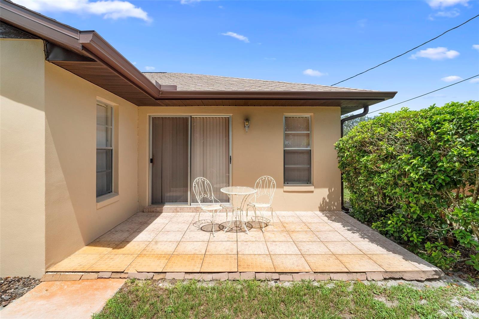 1051 Matterhorn St, Deltona, FL 32725 photo