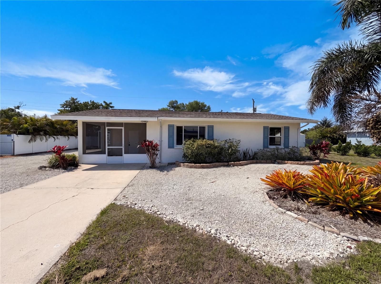 829 4 St, Englewood, FL 34223