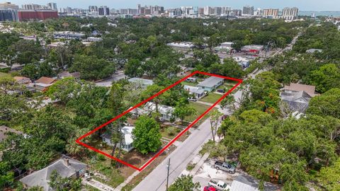 in SARASOTA FL 2050-2026 10TH.jpg