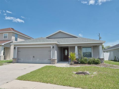 Single Family Residence in EAGLE LAKE FL 546 LORIENT DRIVE.jpg