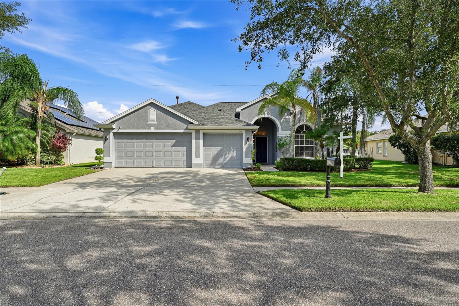 12018 Northumberland Dr, Tampa, FL 33626 photo